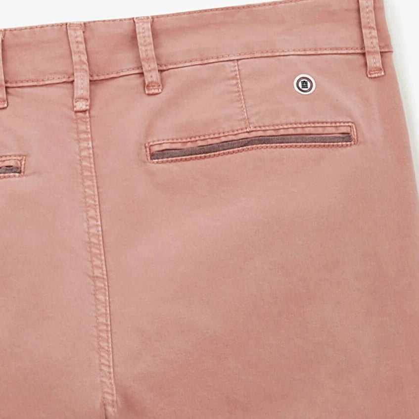 Comfort Fit Chino 702: Nude
