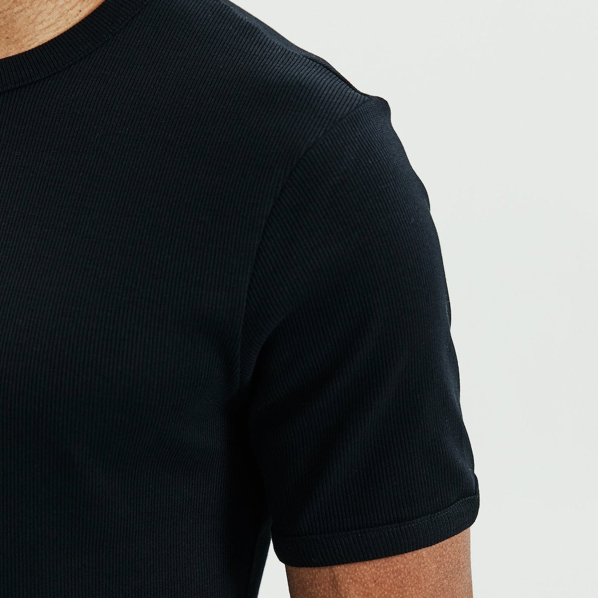 Ribbed Tee S/S: Black