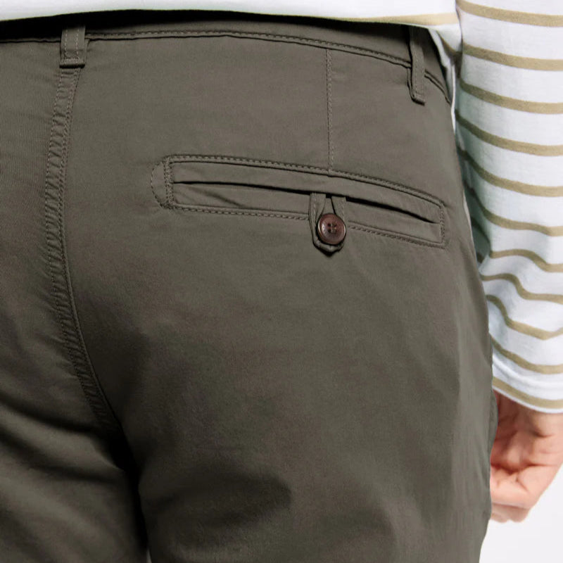 Straight Cut Chino: Grey