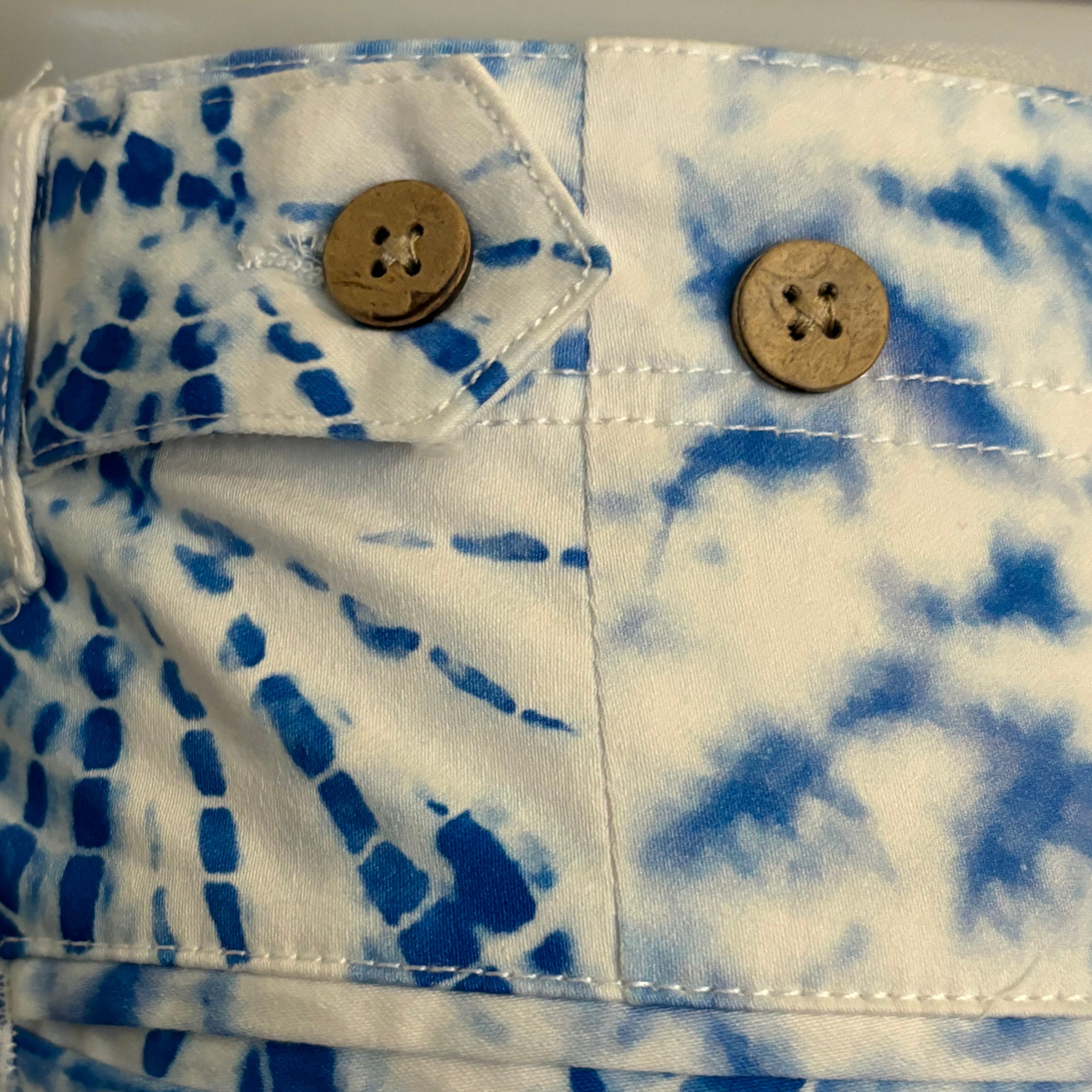 Tie Dye Stretch Short: Blue/White