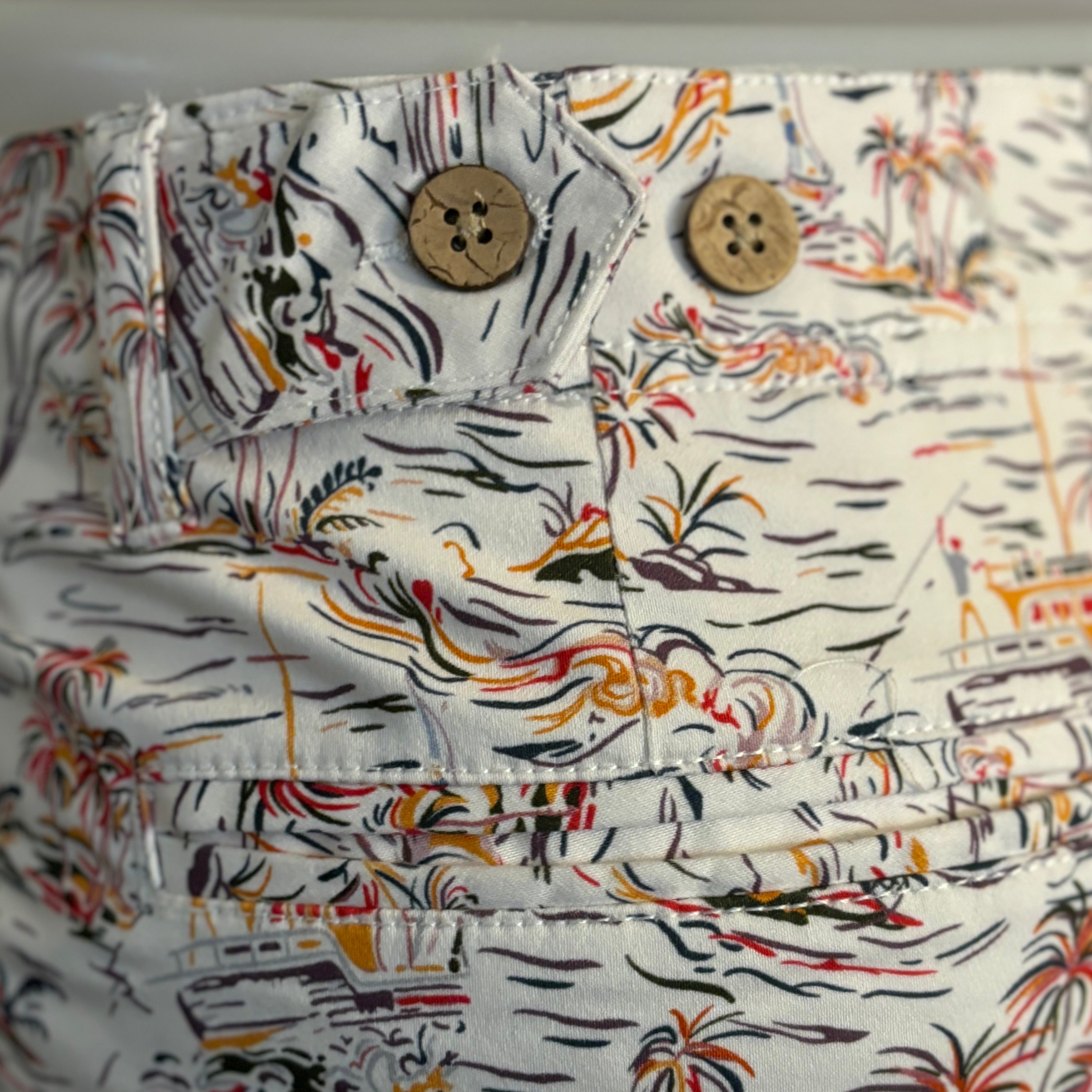 Tropical Island Stretch Short