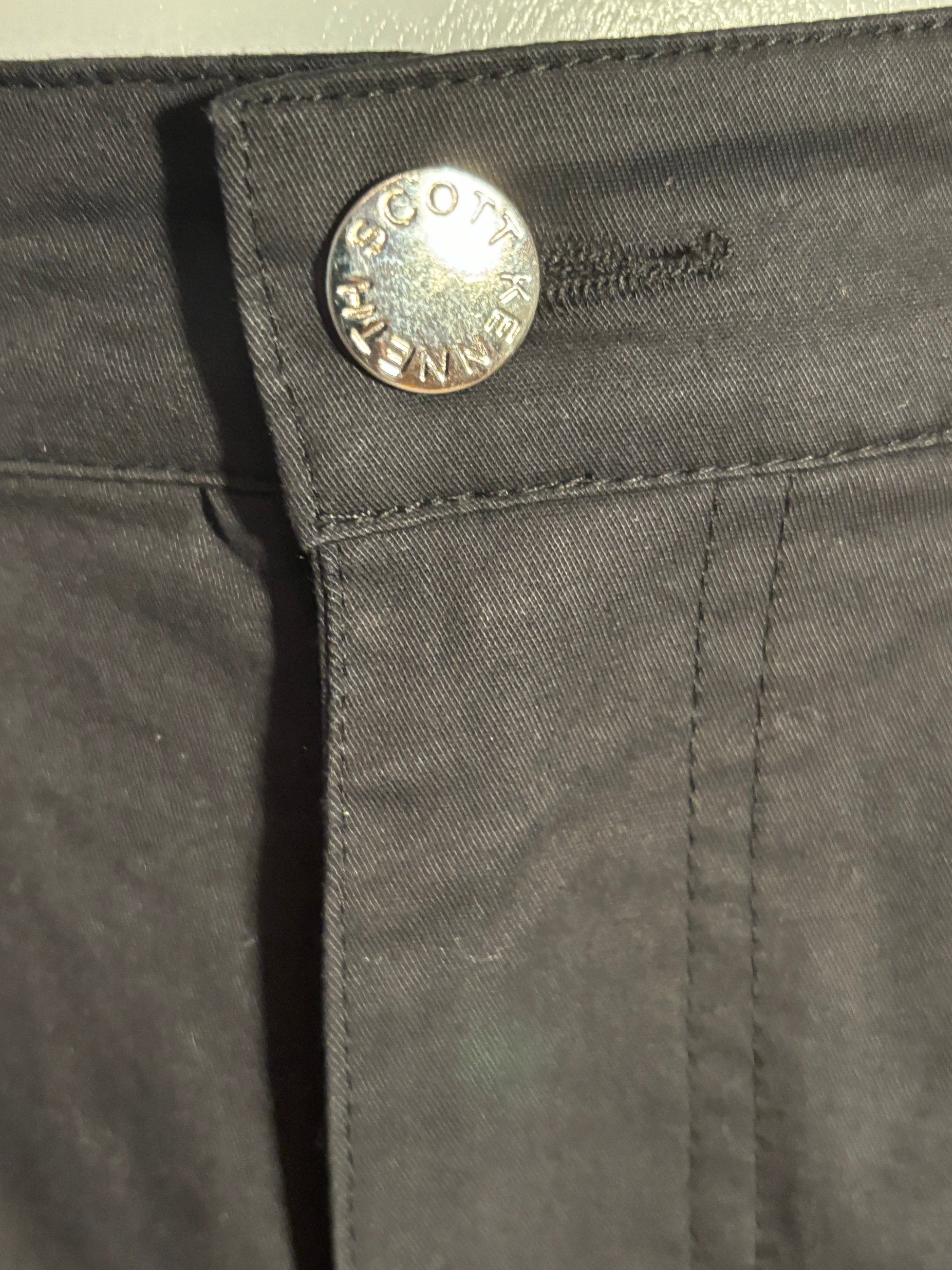 Palm Springs Short: Black