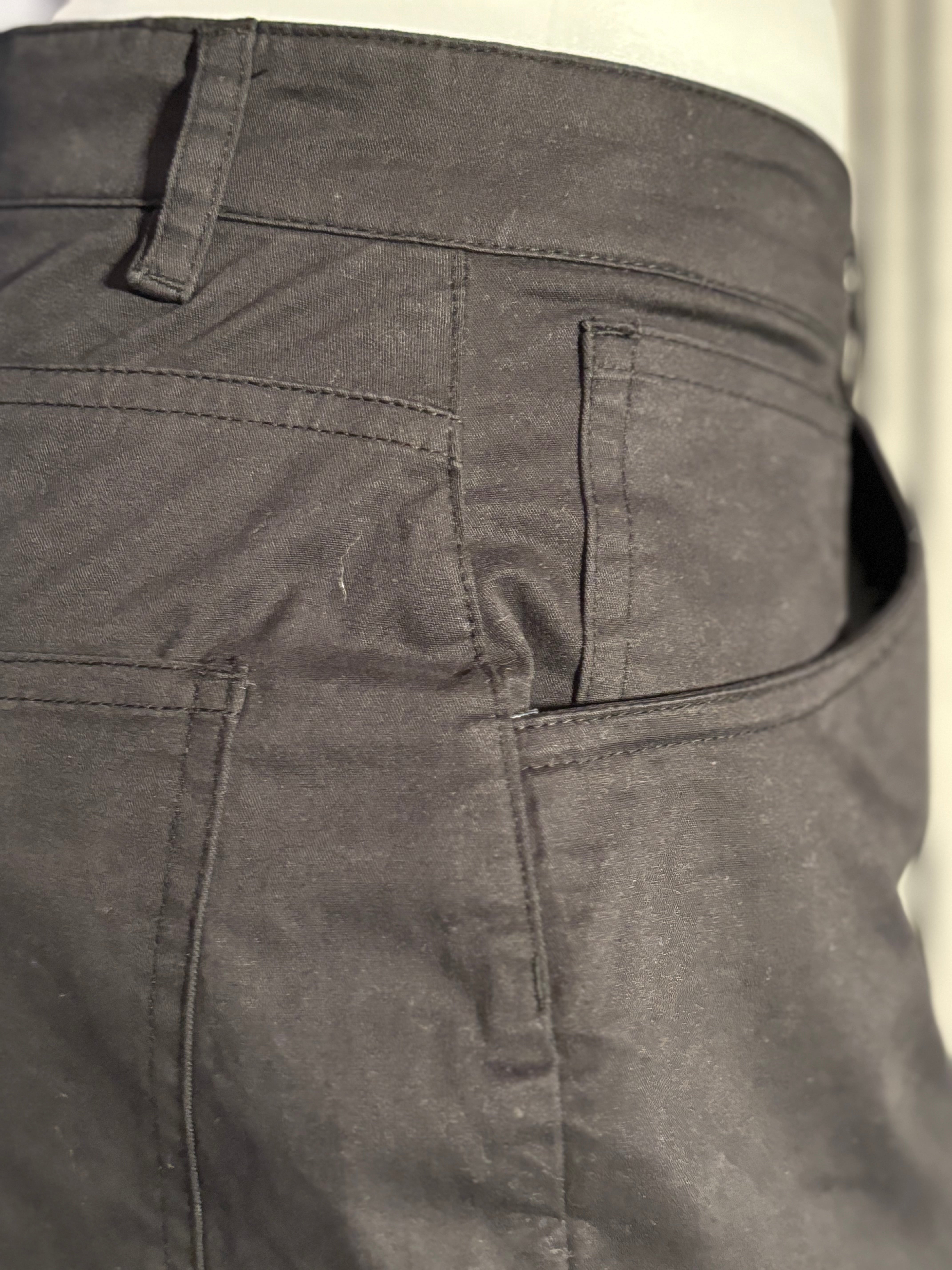 Palm Springs Short: Black
