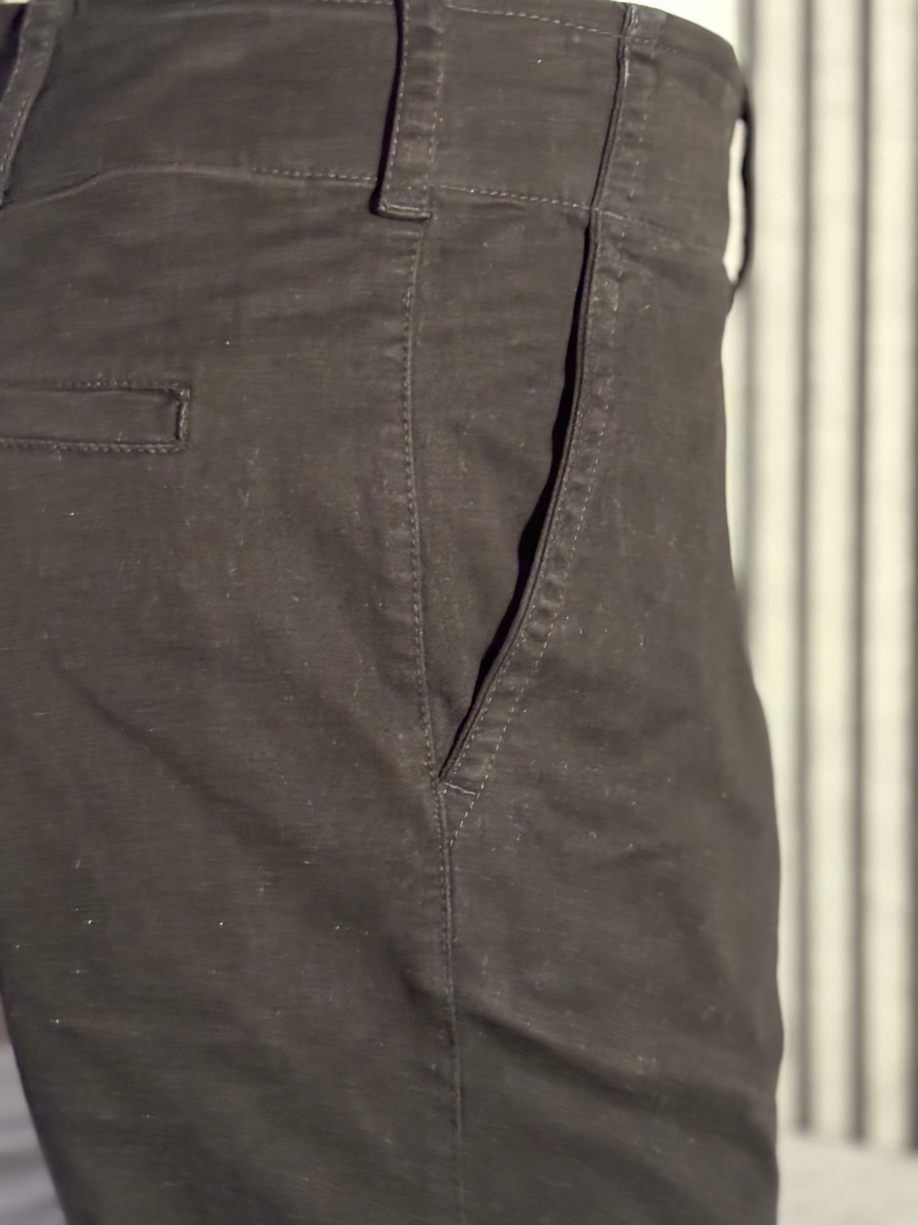 Ptown Short: Black