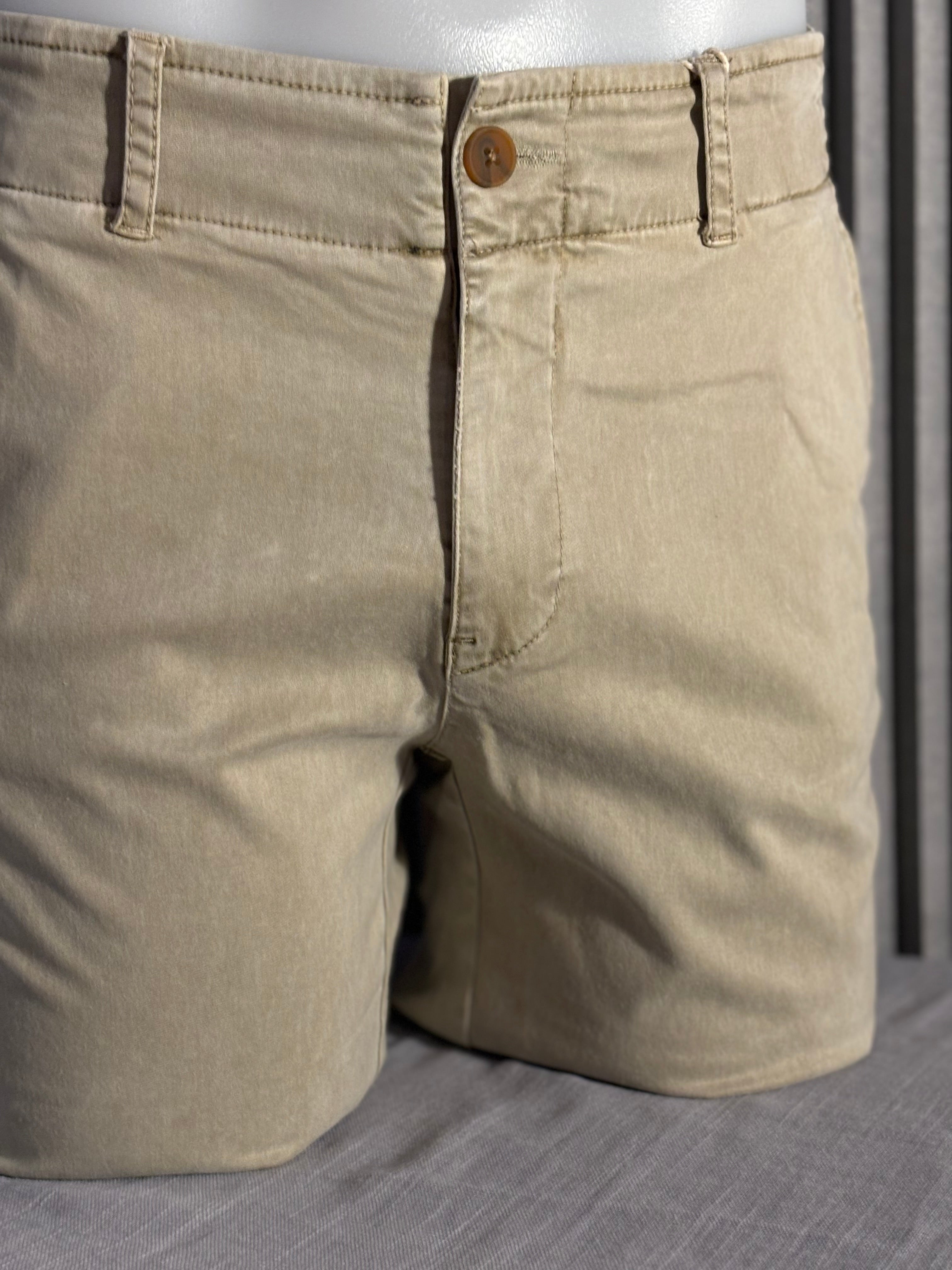 Ptown Short: Beige