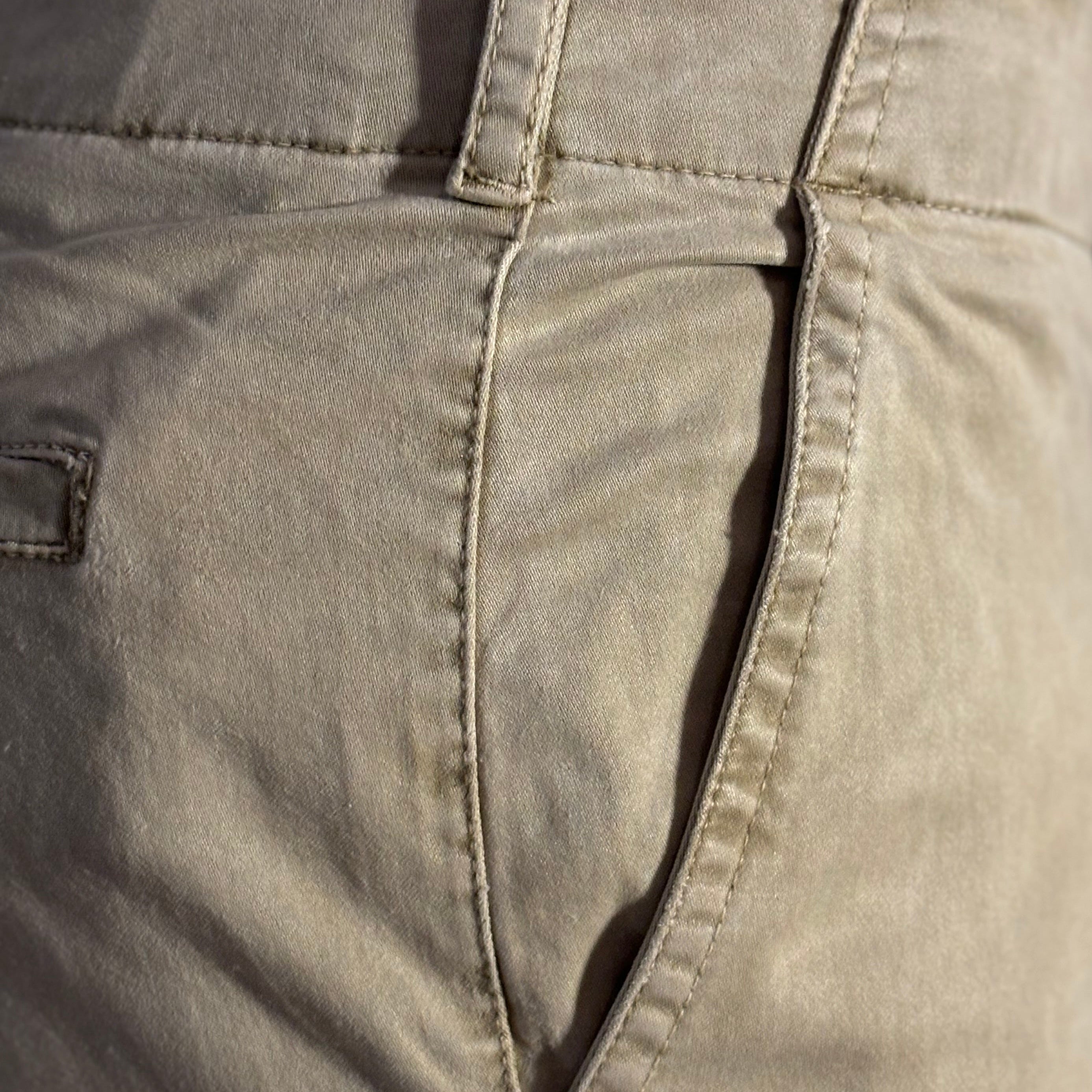 Ptown Short: Beige