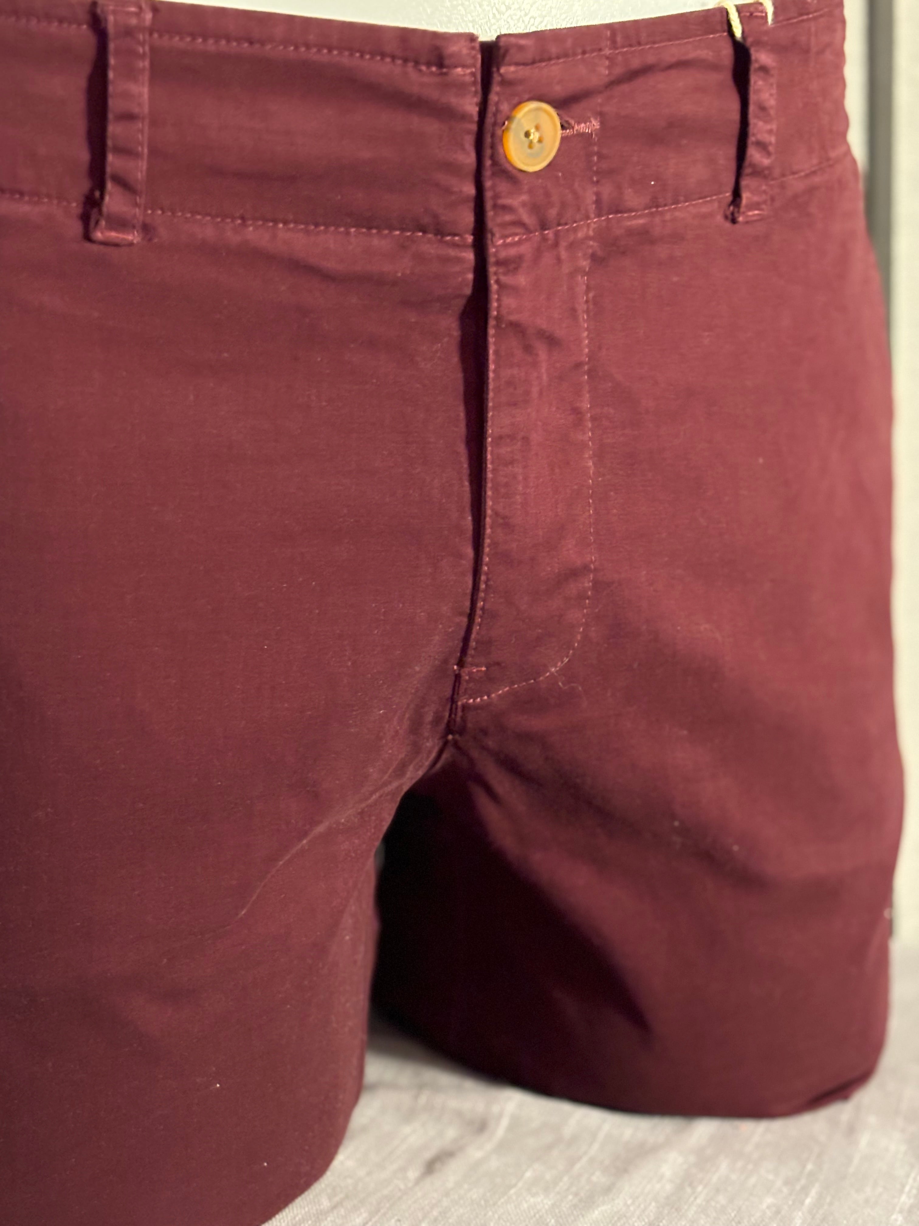 Ptown Short: Bordeaux
