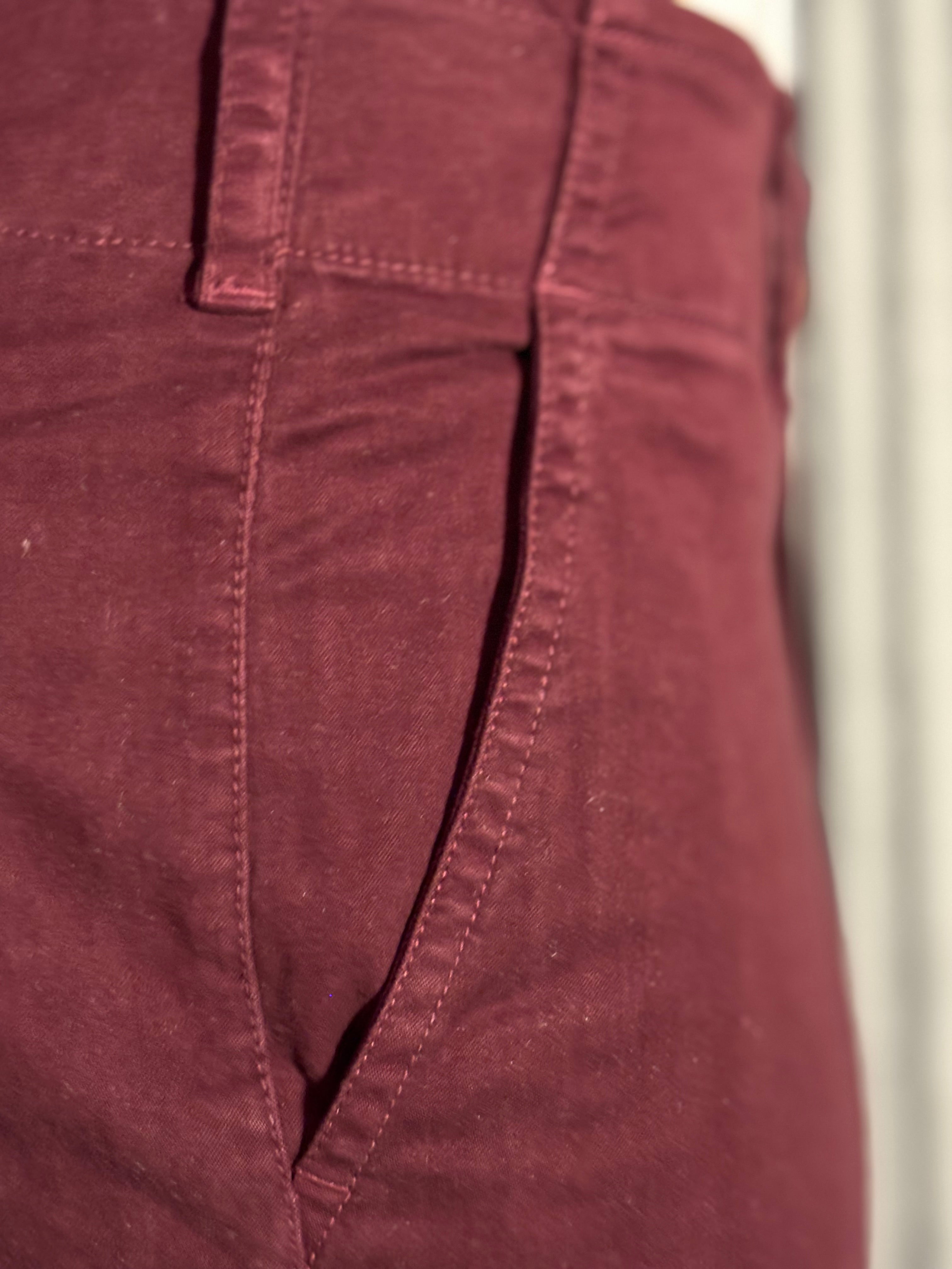 Ptown Short: Bordeaux