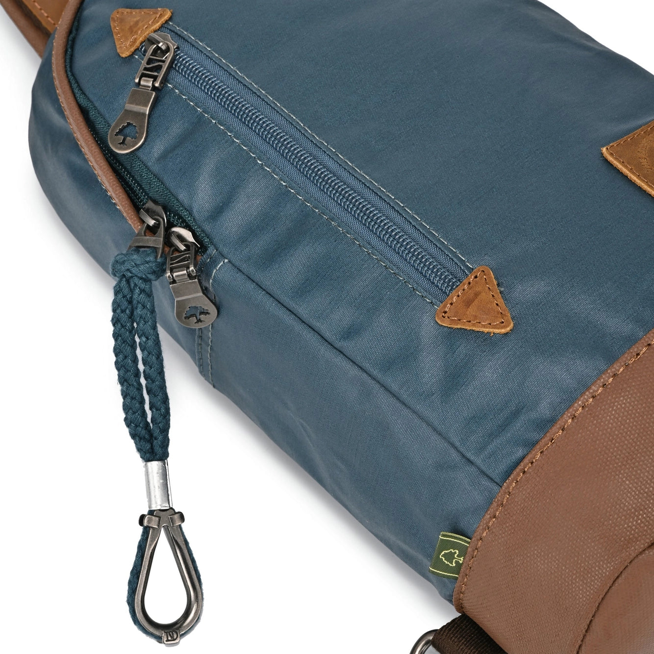 Urban Sling Bag: Kale