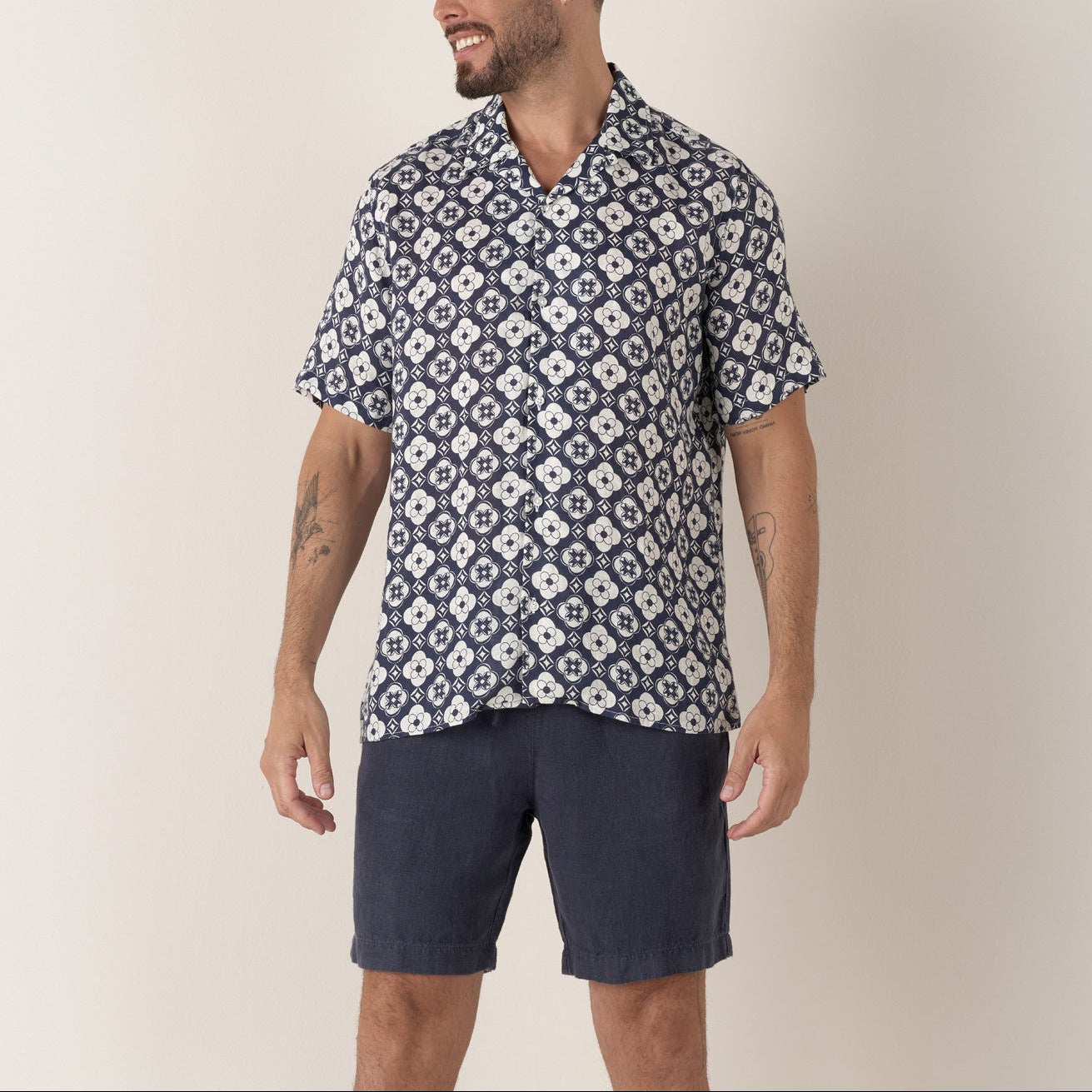 Linen Napoli Short: Navy