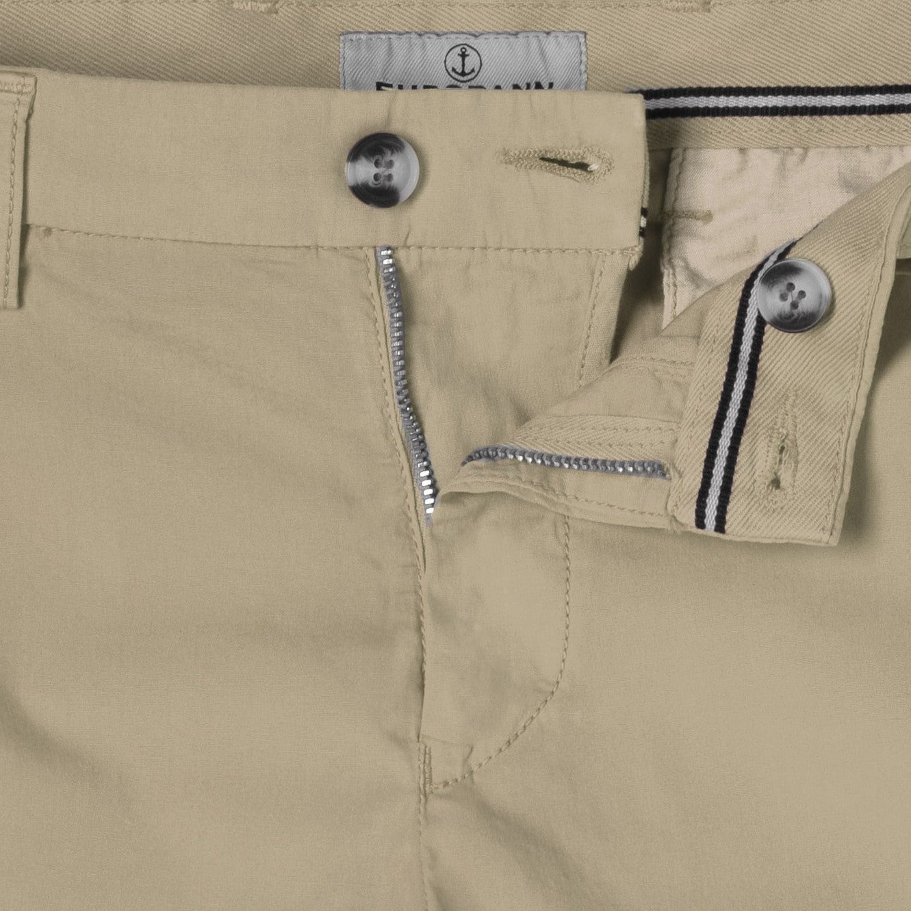 Slim Texas Short: Beige