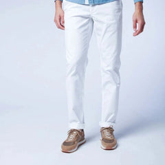 Comfort Fit Chino 702: White