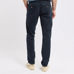 Straight Cut Chino: Navy