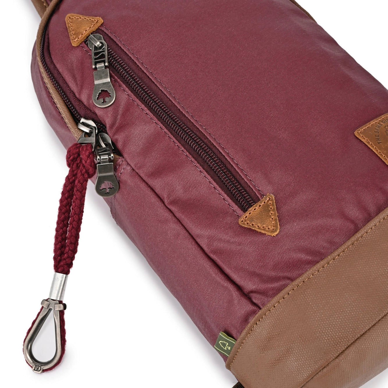 Urban Sling Bag: Burgundy