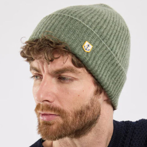 Lambswool Beanie: Moss