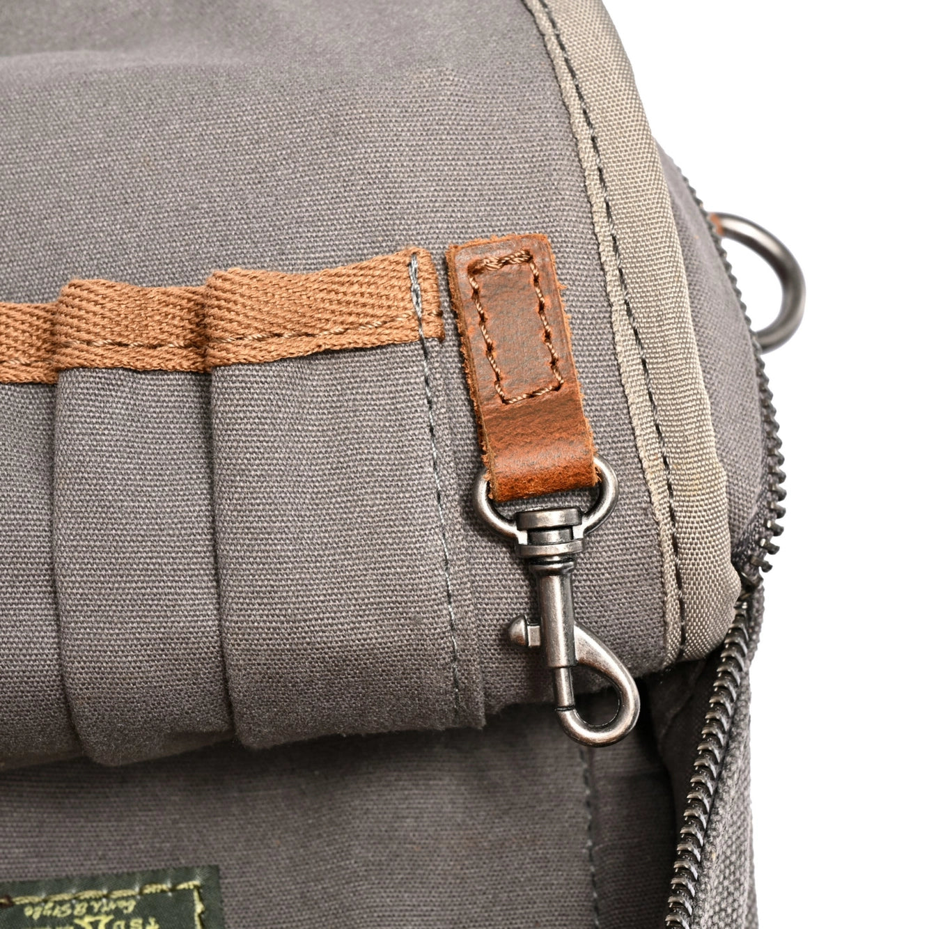 Agave Sling Bag: Grey