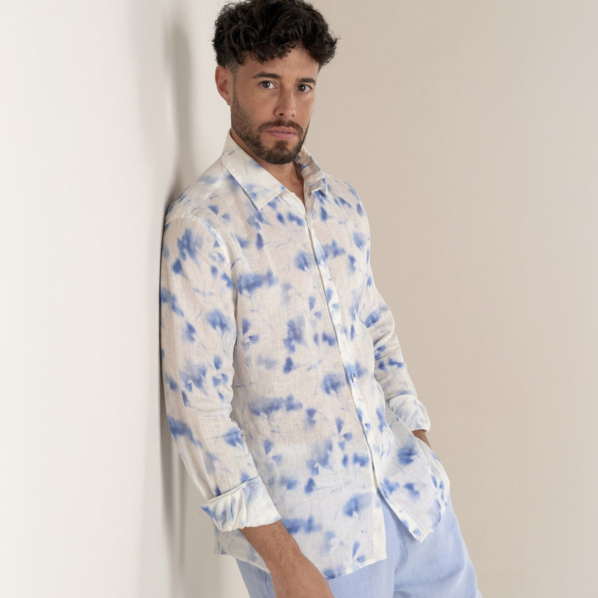 Floral Print Linen Cala Shirt L/S: White