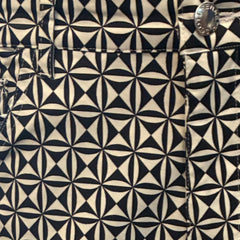 Palm Springs Short: Kaleidoscope Black/White