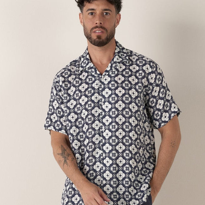 Geometric Linen LISBOA Shirt S/S: Navy