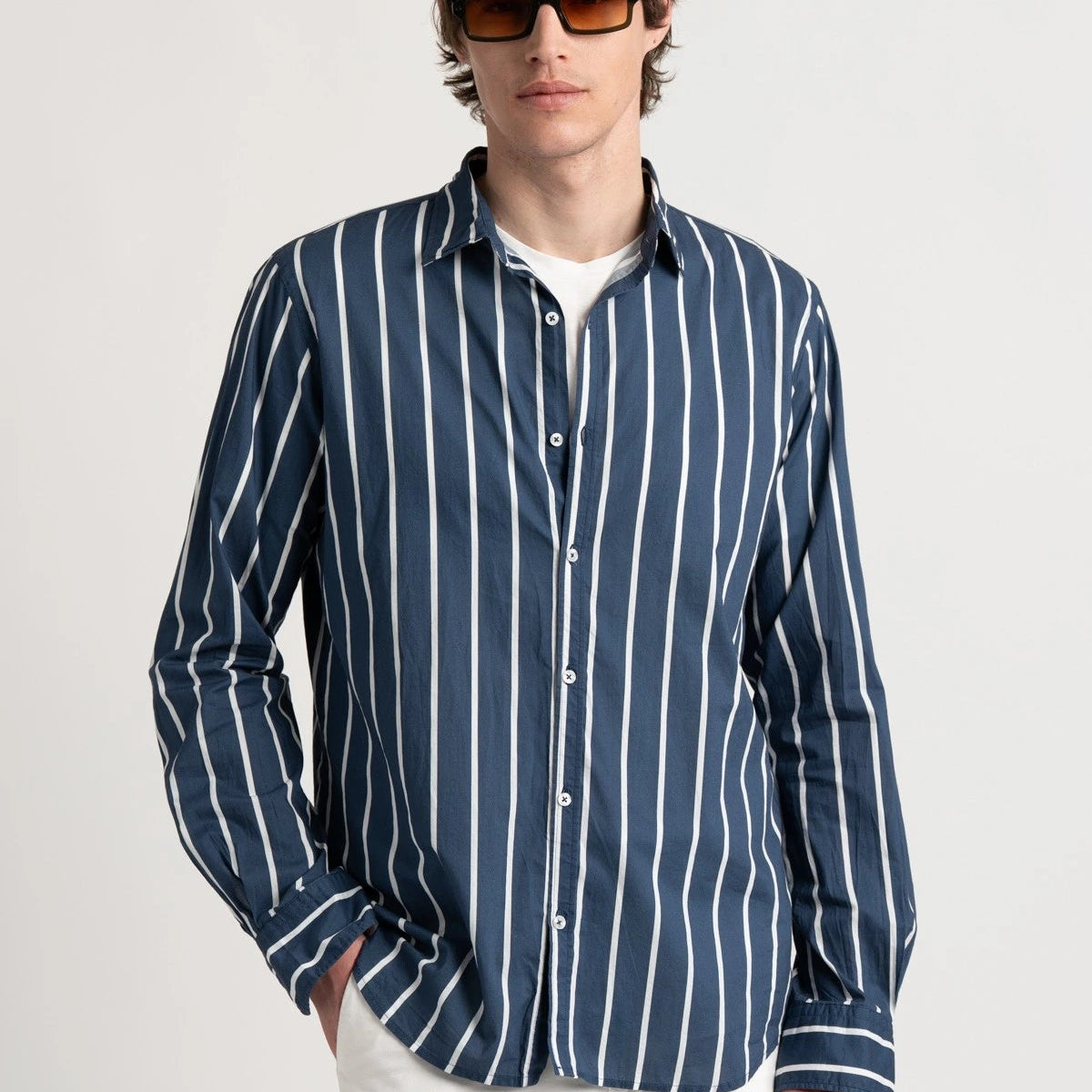 Tiny Stripe Shirt L/S: Navy
