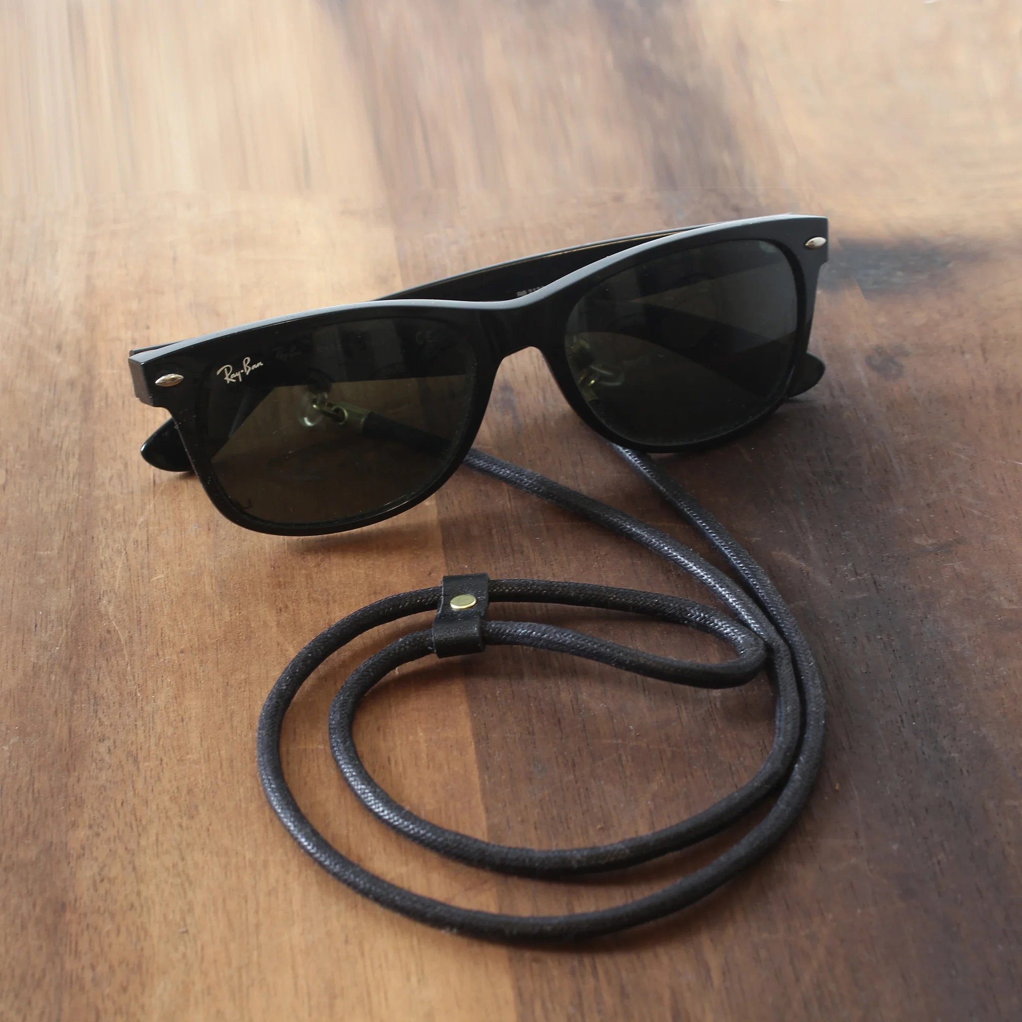 Sunglasses Ropie-Black