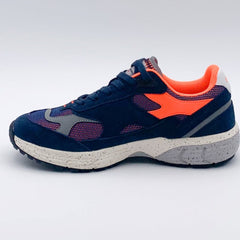 "PLAY" Ever-East Sneaker: Navy